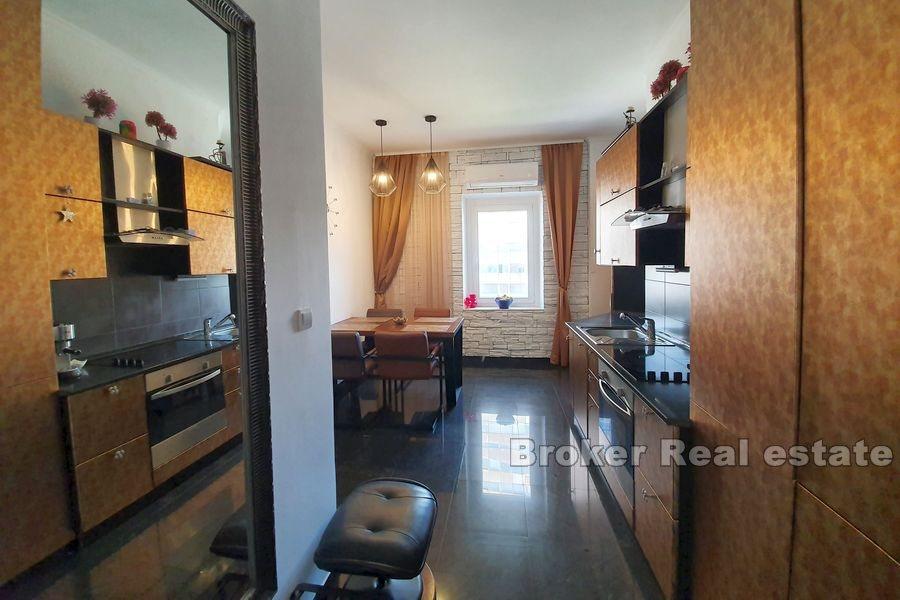 Сплит - Бачвице, солнечная трехкомнатная квартира