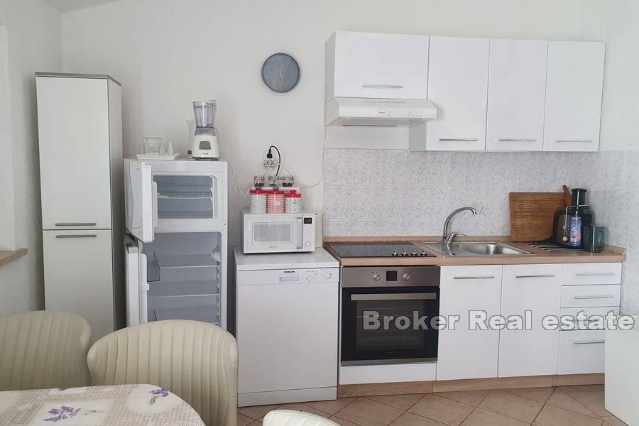 Island of Brač - Ground floor with landscaped garden