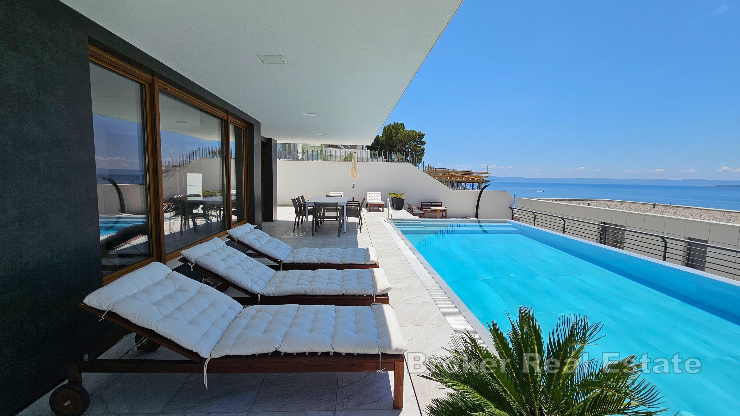 Makarska - Rikt utstyrt villa nær sjøen