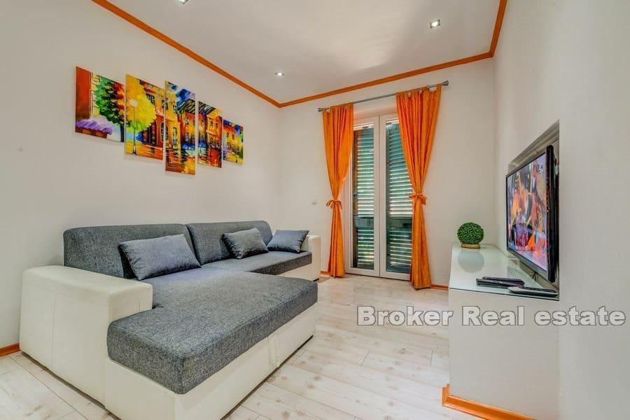 Split center - Modern two bedroom apartment