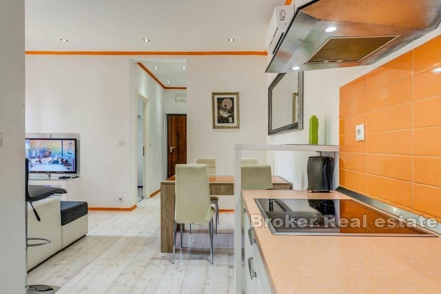 Split centrum - Moderní dvoupokojový apartmán