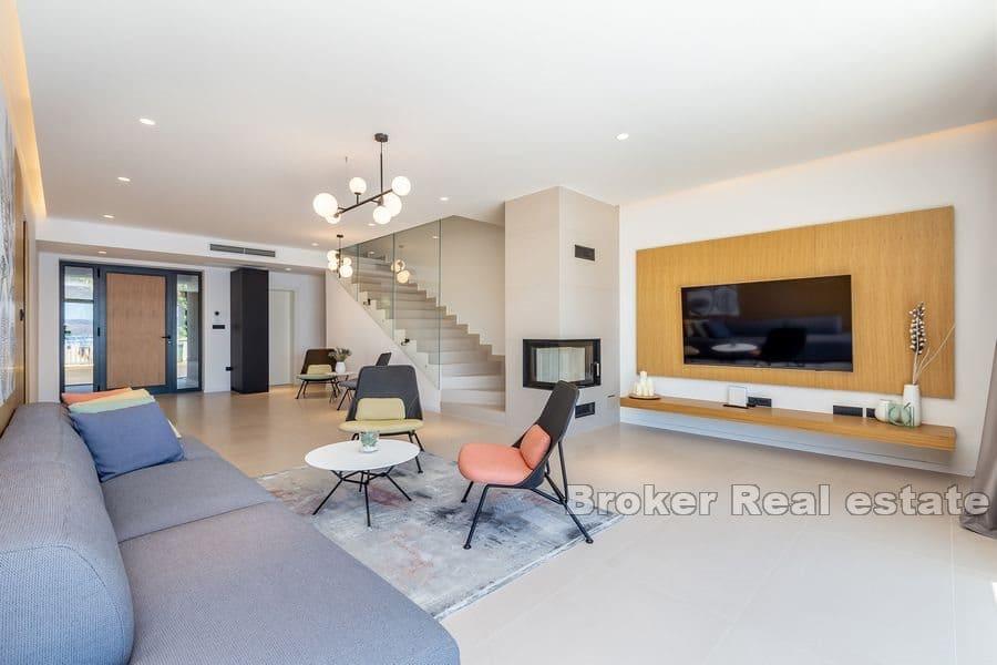 Zadar - Attractive villa in an exceptional position by the sea