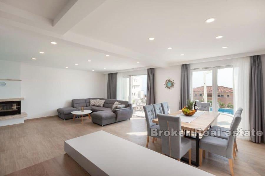 Makarska - Attractive villa in a quiet location