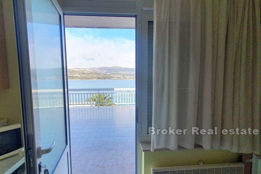 Komerční obytný dům s výhledem na moře