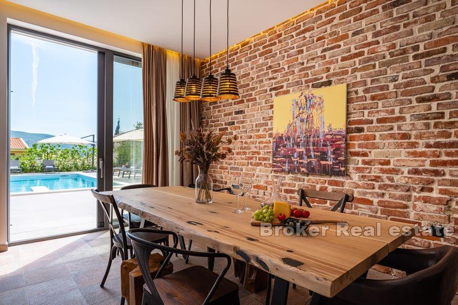 Près de Zadar - Immobilier idyllique avec piscine et vue mer