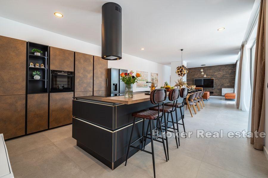 Près de Zadar - Immobilier idyllique avec piscine et vue mer