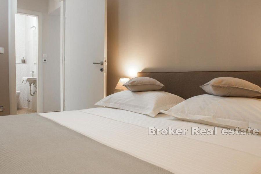 Wyspa Čiovo - Dom przy plaży z widokiem na morze