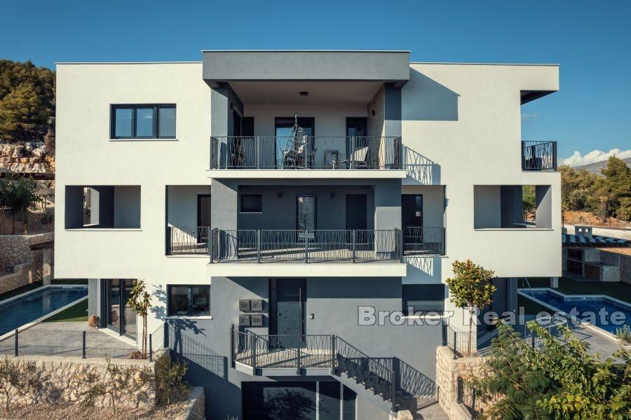 Szybenik - Apartament z basenem i widokiem na morze