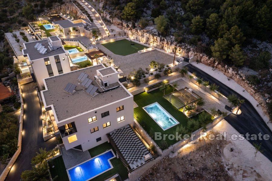Šibenik - Appartement avec piscine et vue mer