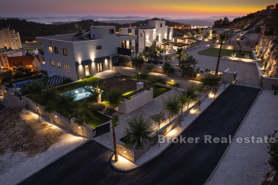 Szybenik - Apartament z basenem i widokiem na morze