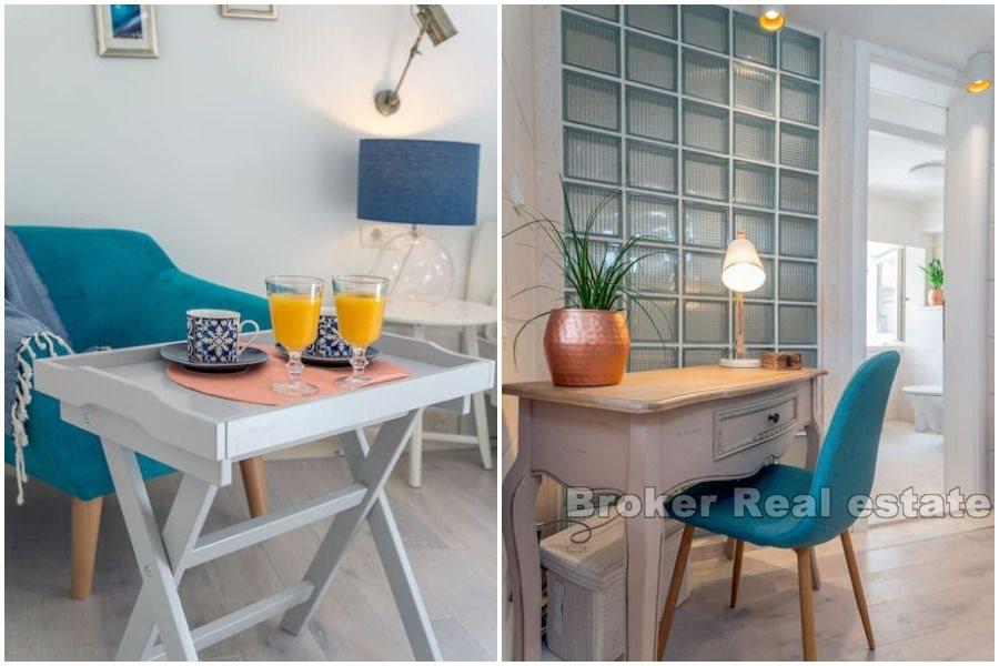 Spalato, Centro - Casa in pietra vicino al palazzo di Diocleziano e al mare