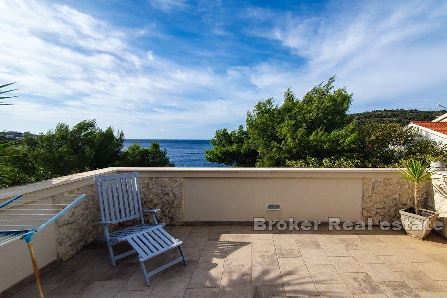 Rogoznica - Stone house in a quiet location with a view of the sea