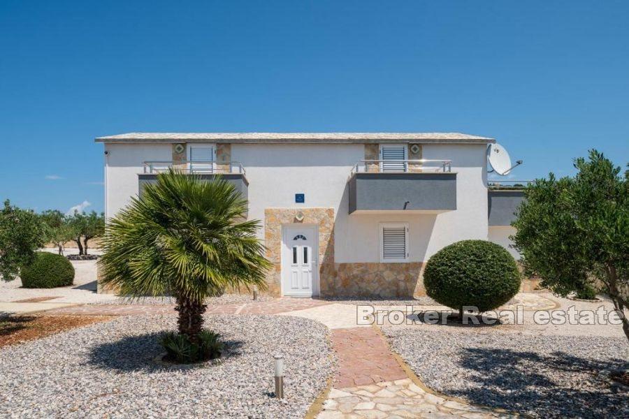 Kroatien, Brac - Lyxig fastighet med pool och panoramautsikt över havet