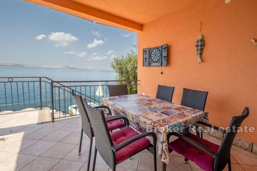 Zara - Casa in prima fila sul mare con posto barca