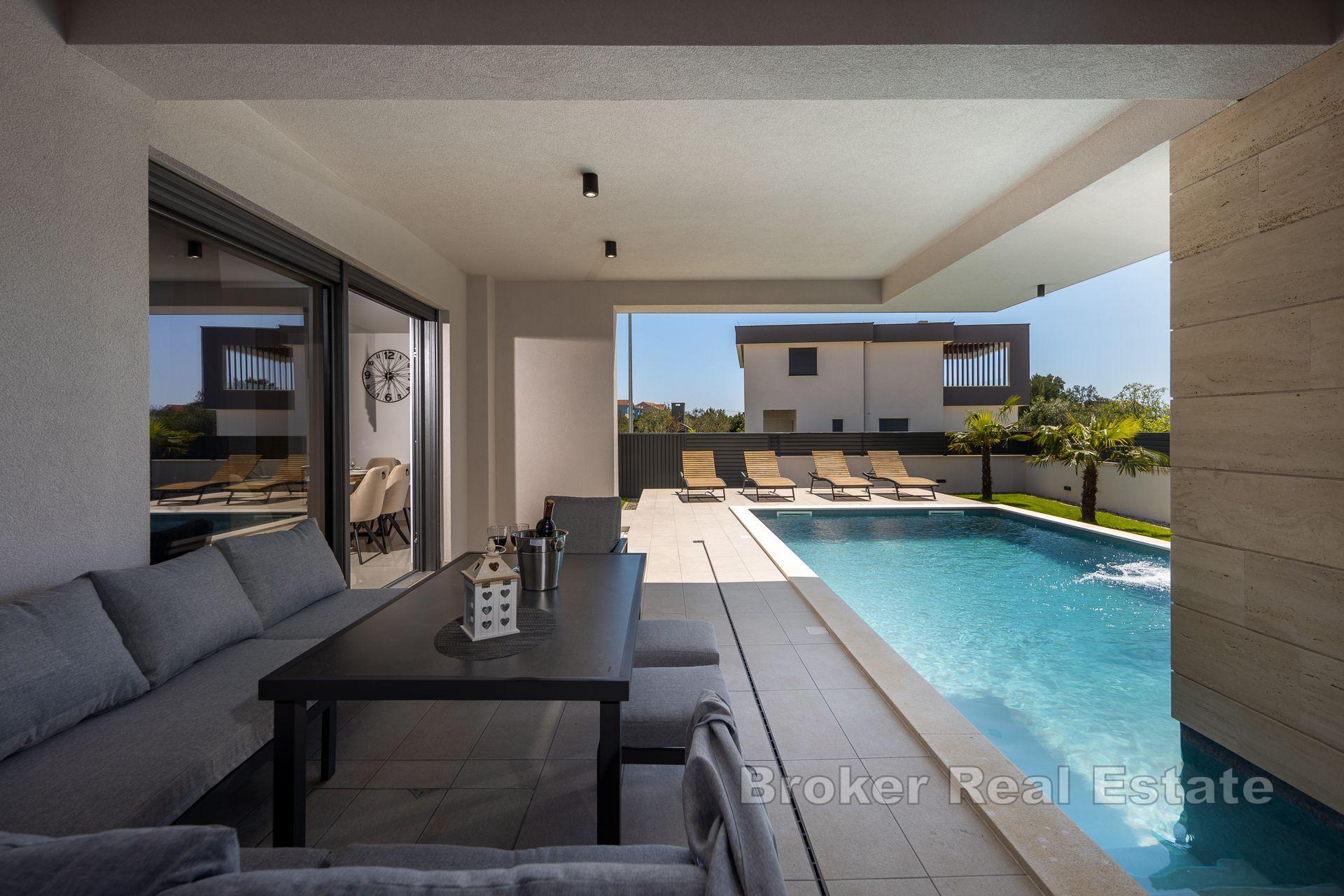 Croatie, Zadar - Maison familiale moderne près de la mer