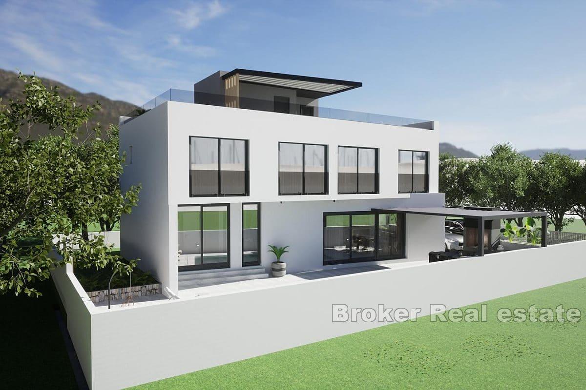 Villa en construction avec piscine et vue mer