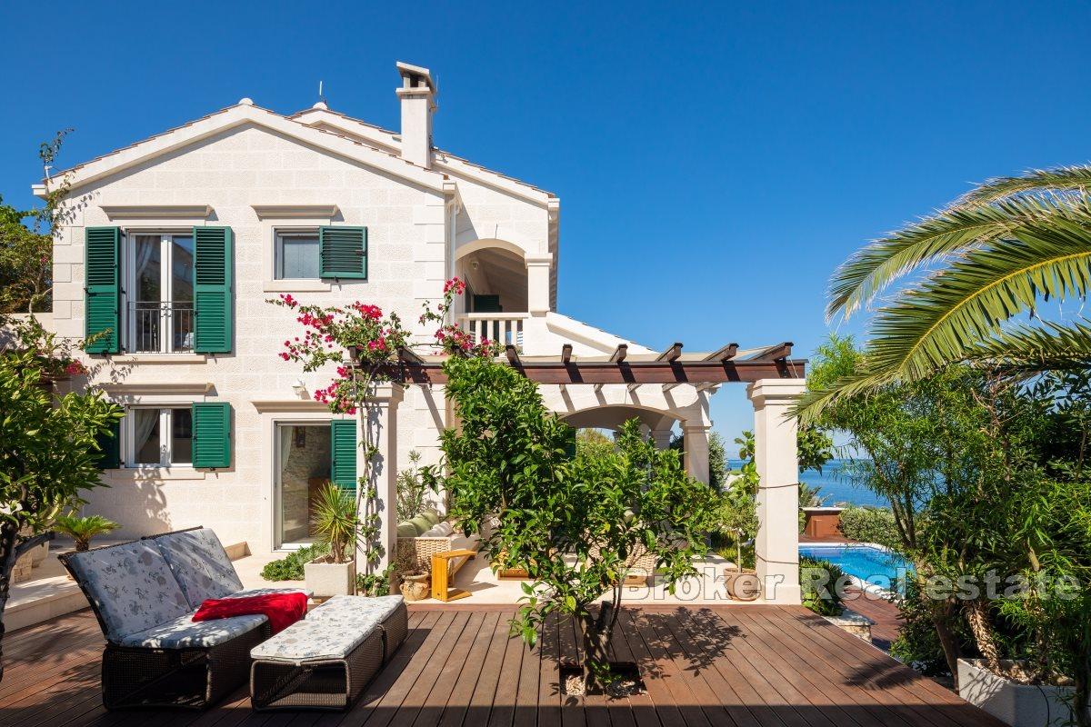 Villa al mare con piscina