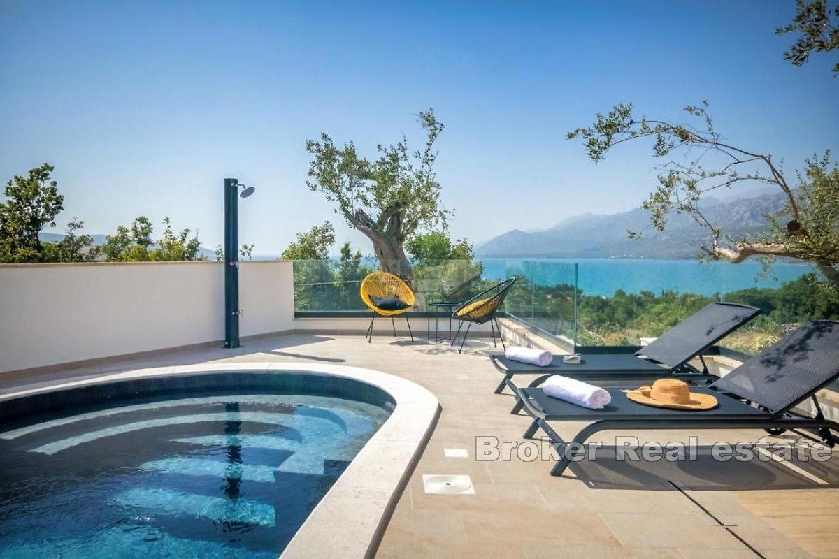 001-2018-255-Zadar-Modern-house-with-two-apartments-with-a-sea-view-for-sale