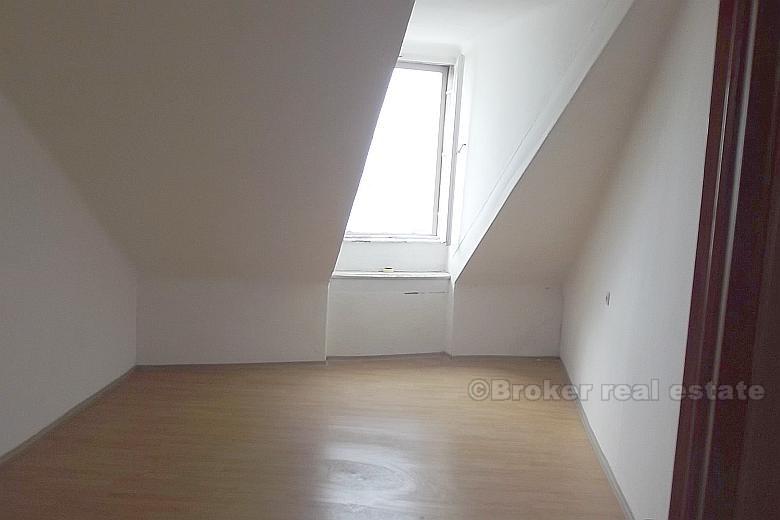 Split centrum, mieszkanie na nabrzeżu