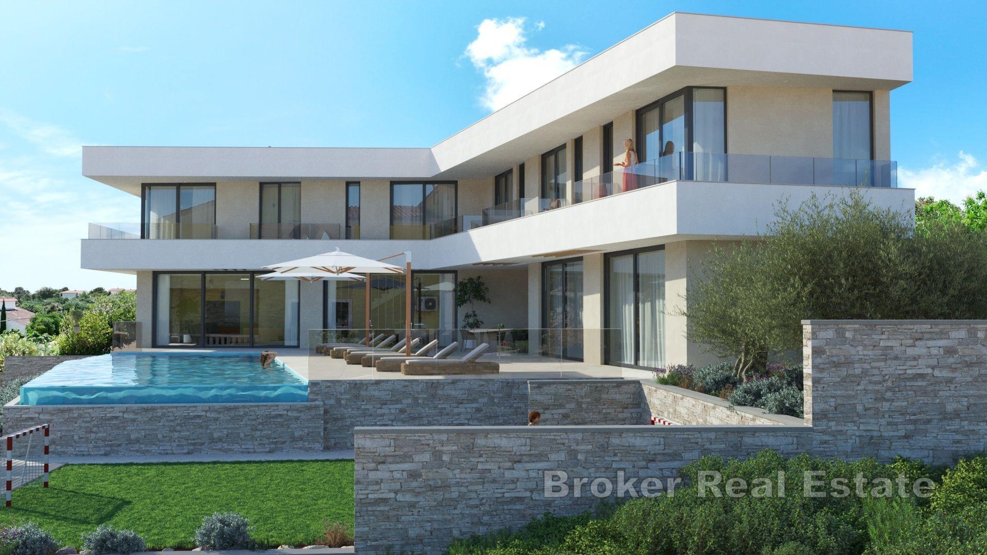 Просторная вилла в тихом месте недалеко от моря