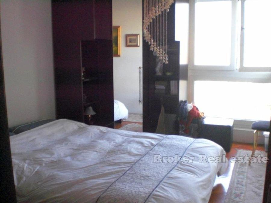 Split, Sucidar, komfortable Wohnung mit zwei Schlafzimmern