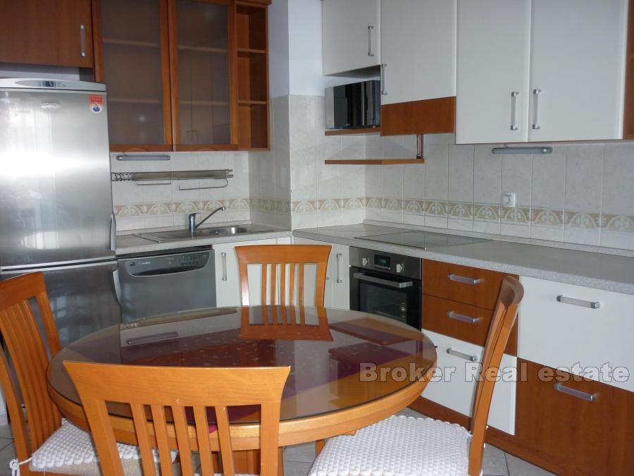 Split, Mertojak, třípokojový apartmán
