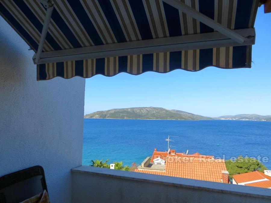 island Ciovo, house with sea view