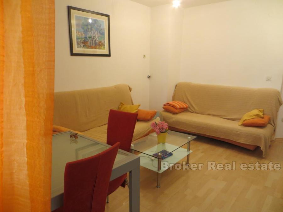 Split - Smrdecac, ett-roms leilighet