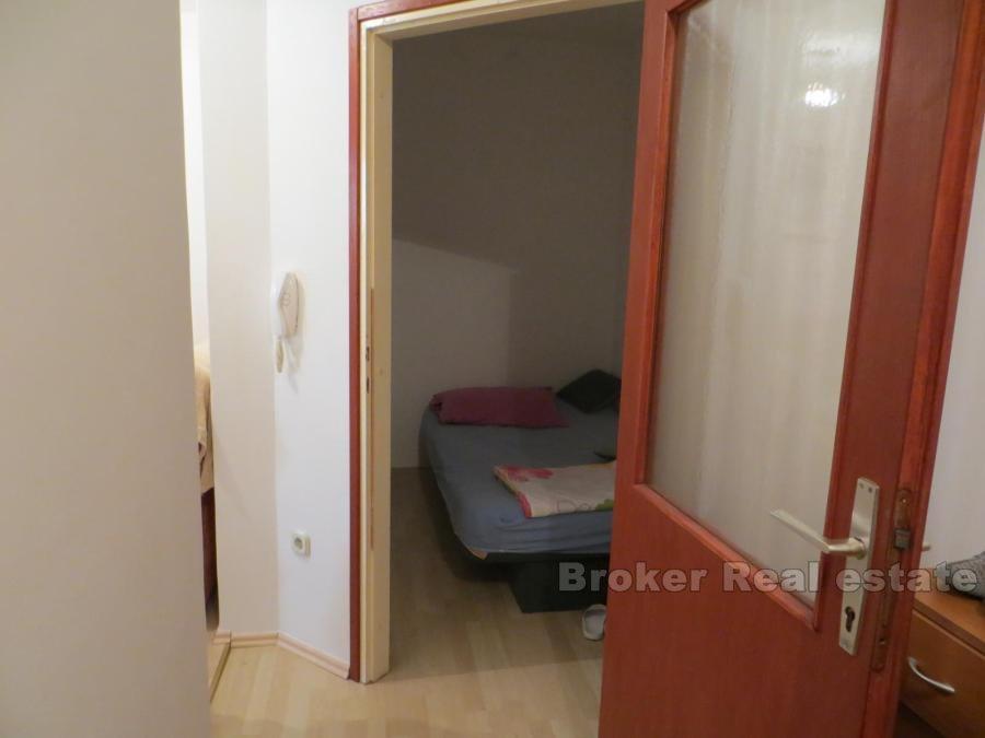 Split - Smrdecac, ett-roms leilighet