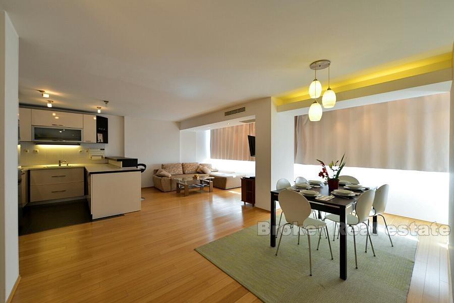 město Split, třípokojový byt v centru města