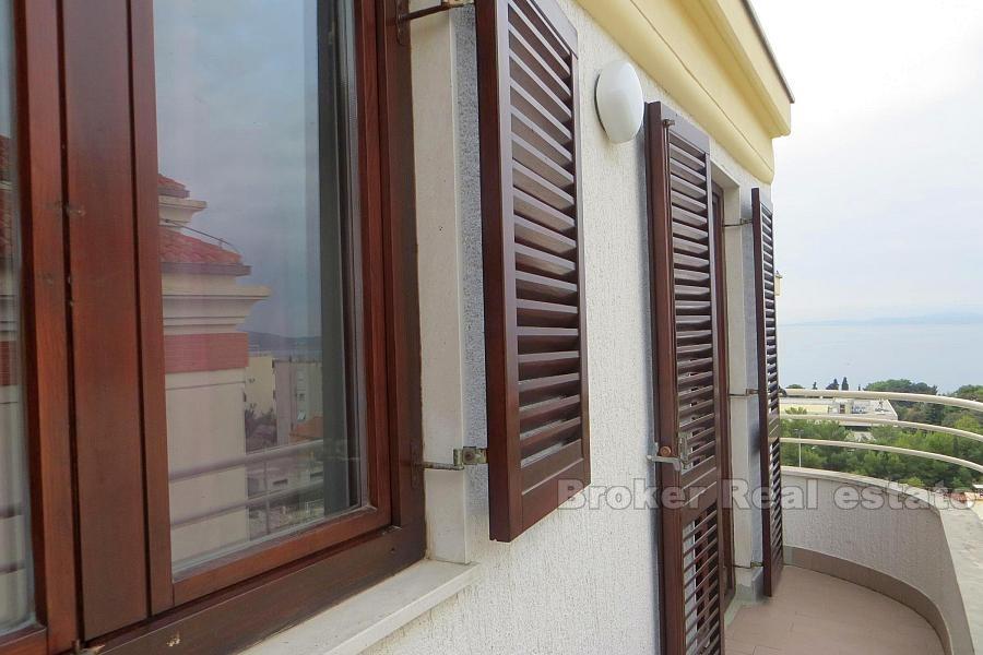 Split, Meje, appartamento con tre camere da letto
