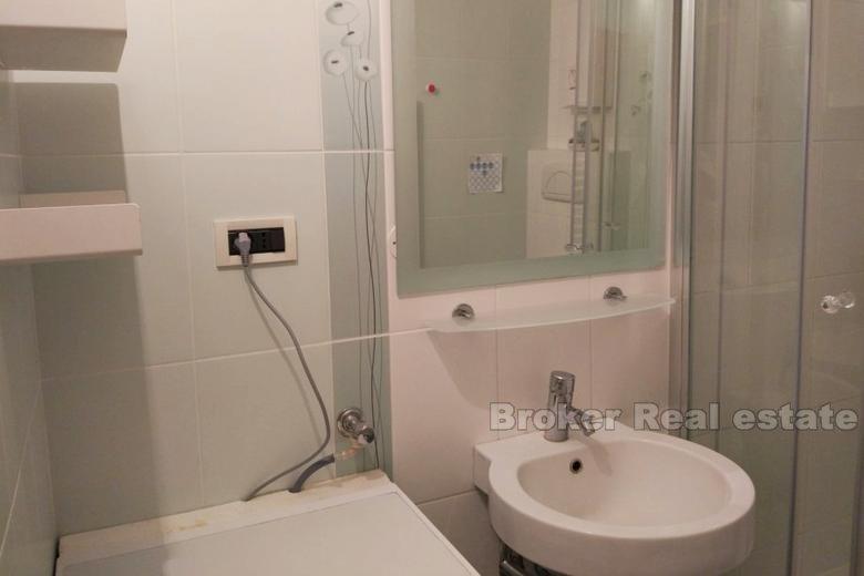 Split, Trstenik, ett-roms leilighet