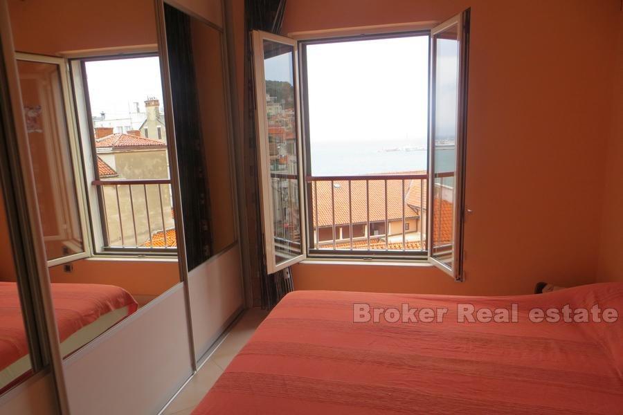 Split centrum - Jedinečný apartmán v blízkosti promenády s výhľadom na more