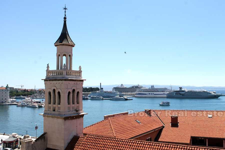 Split - Apartmán se třemi ložnicemi v centru