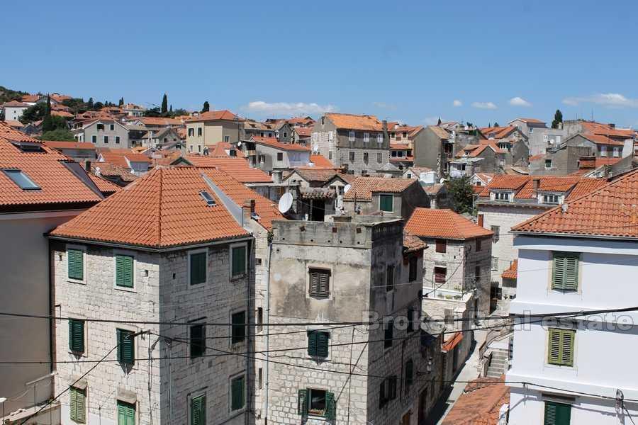 Split - Drei-Zimmer-Wohnung in der Mitte