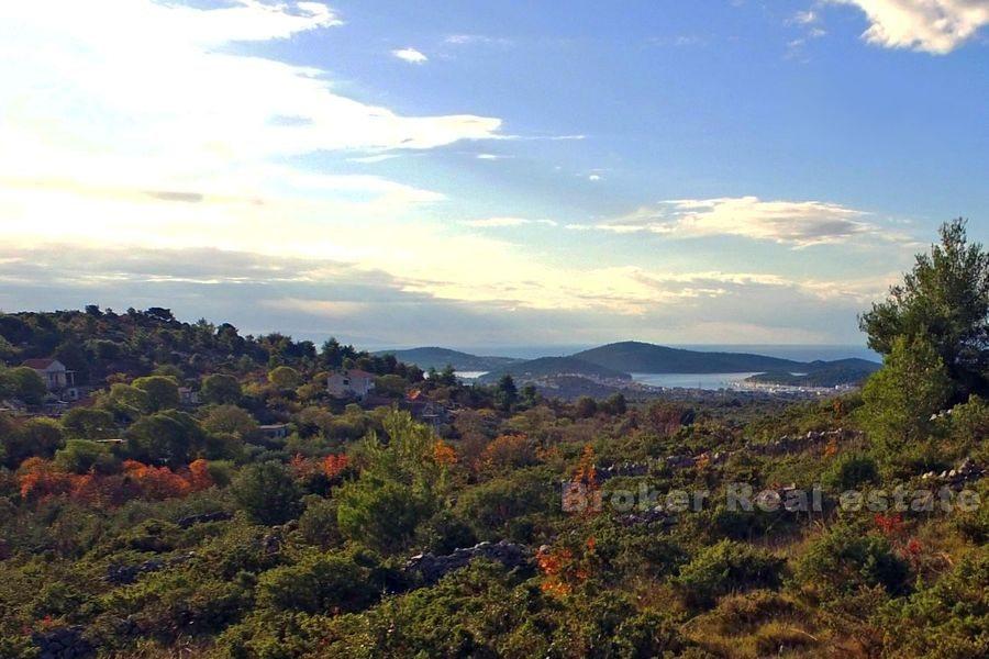 Rogoznica, building plot in a quiet location