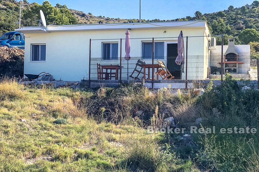 Rogoznica, house with sea view