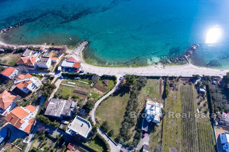 Kastela, stavební pozemek u moře a pláže
