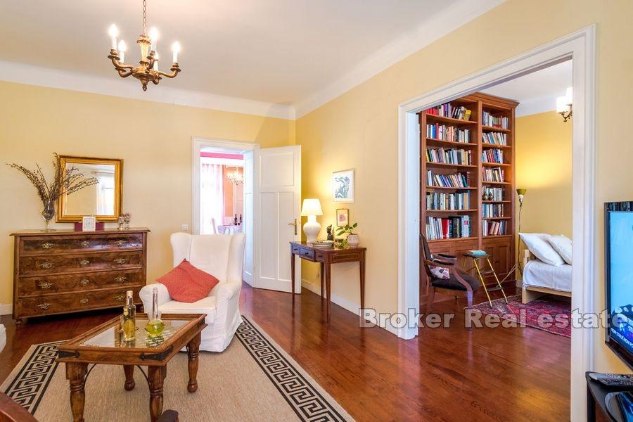 Split, Lovret, krásny apartmán s tromi spálňami