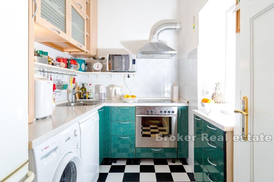 Split, Lovret, krásny apartmán s tromi spálňami