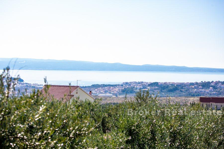 Near Split, building land