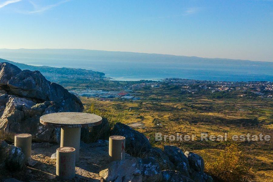 Near Split, building land