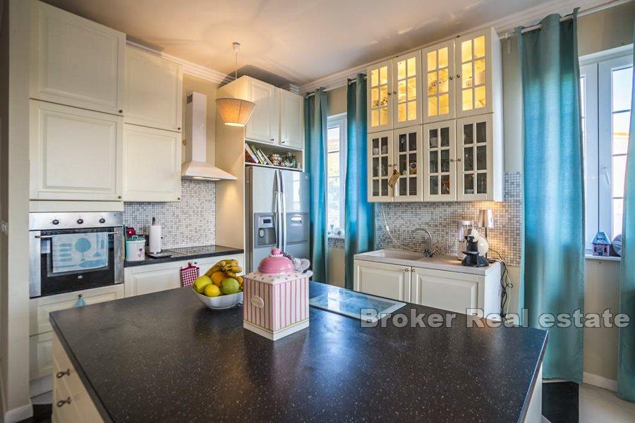 Près de Split, maison joliment décorée