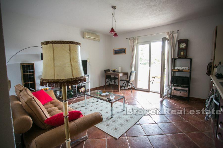 Wyspa Ciovo, apartament z dwoma sypialniami w pobliżu pięknej plaży