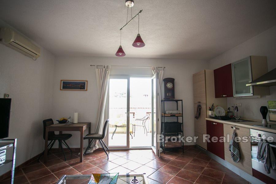 Wyspa Ciovo, apartament z dwoma sypialniami w pobliżu pięknej plaży