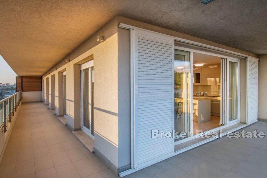 Split, moderne penthouse med havutsikt