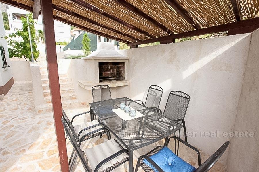 Split area - Maison individuelle avec piscine