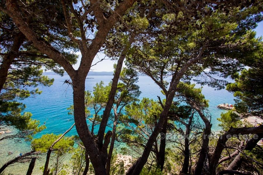 Omis - Doppelhaushälfte, erste Reihe zum Meer