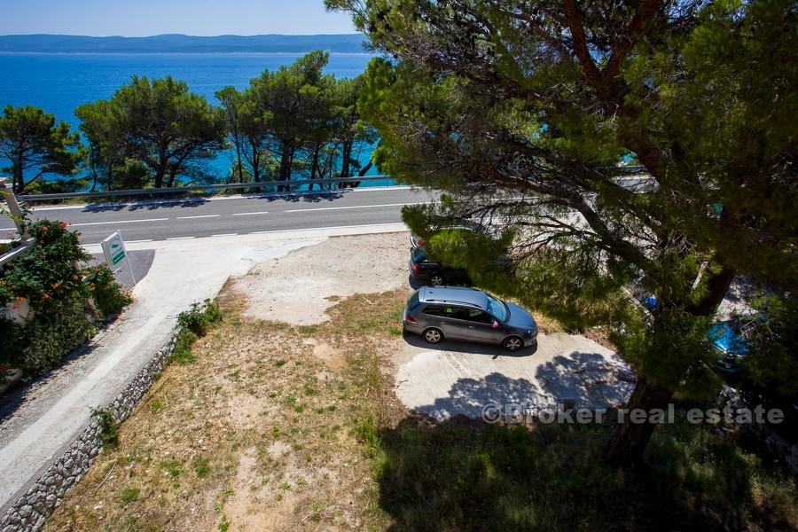 Omis - Doppelhaushälfte, erste Reihe zum Meer