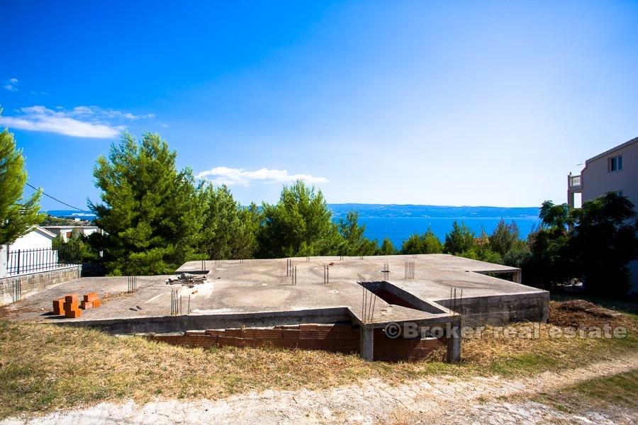Omis - Uferdig hus med havutsikt